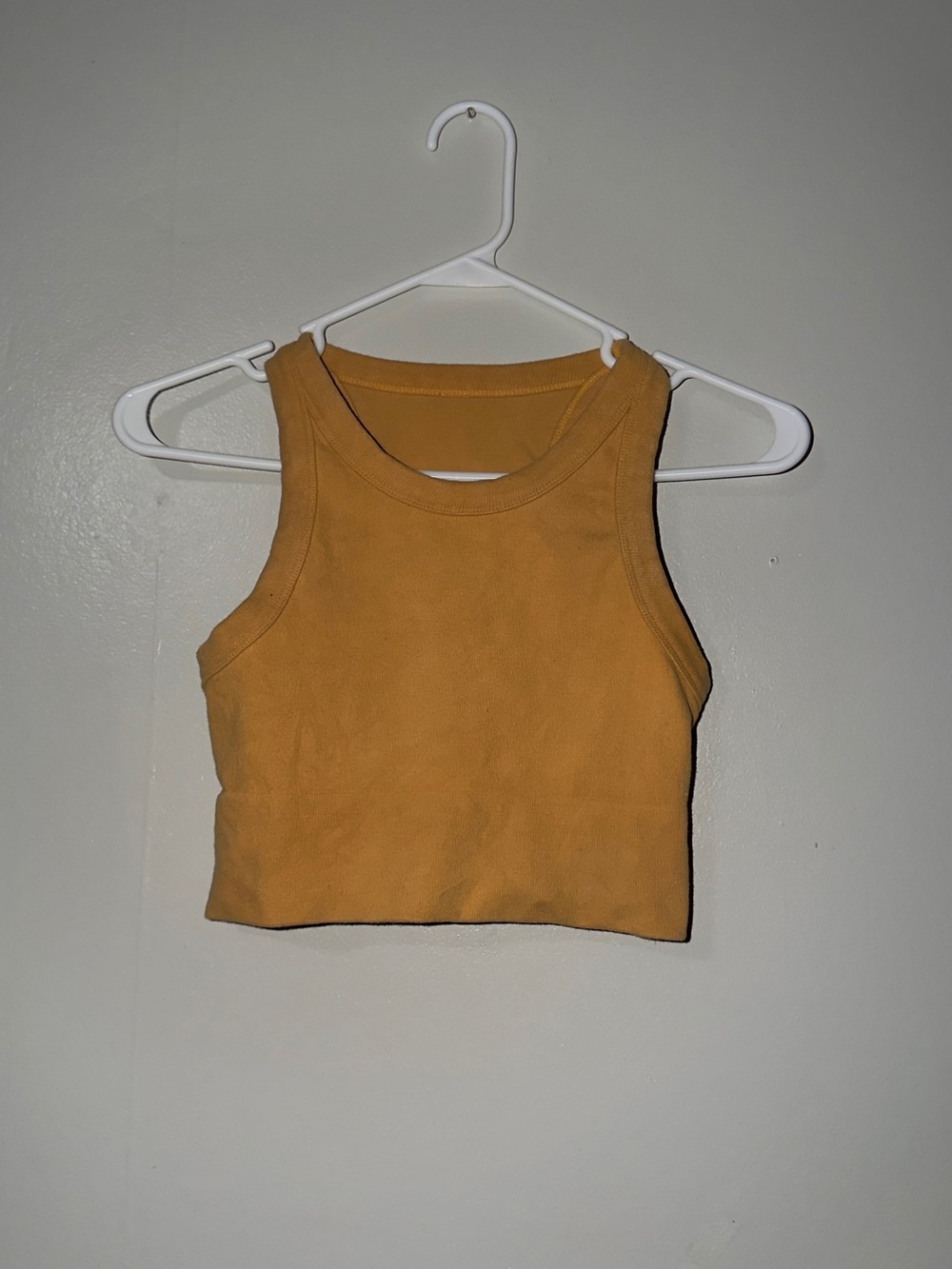 ALO Yoga Mustard Cropped Tank